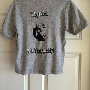 Vintage Toby Keith who’s your daddy I’ve got the honey t shirt made in USA